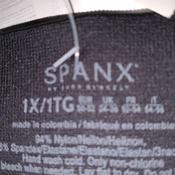 Spanx Look at Me Now Seamless Leggings Sz 1X Black - Picture 7 of 7